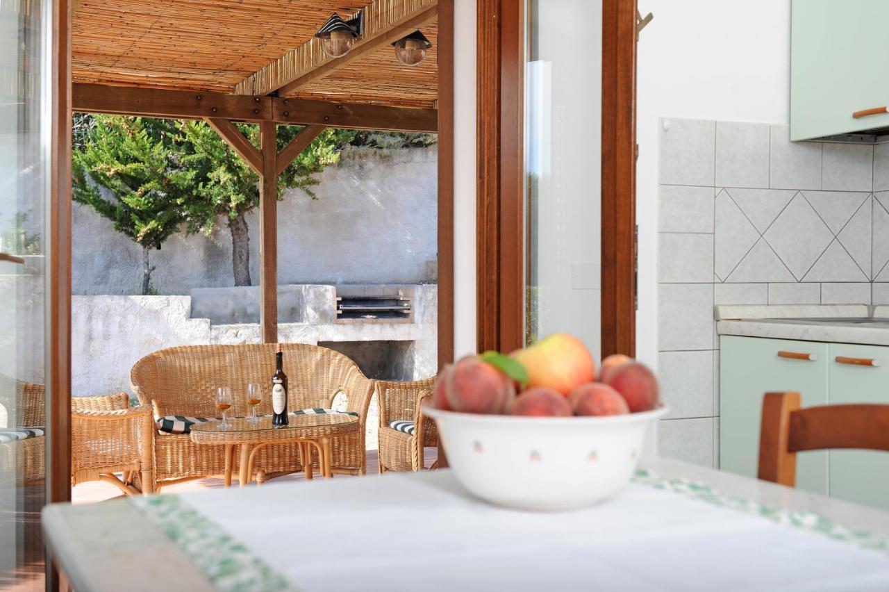 Casa Nel Vigneto Con Vista Mare Apartment Magomadas Exterior foto