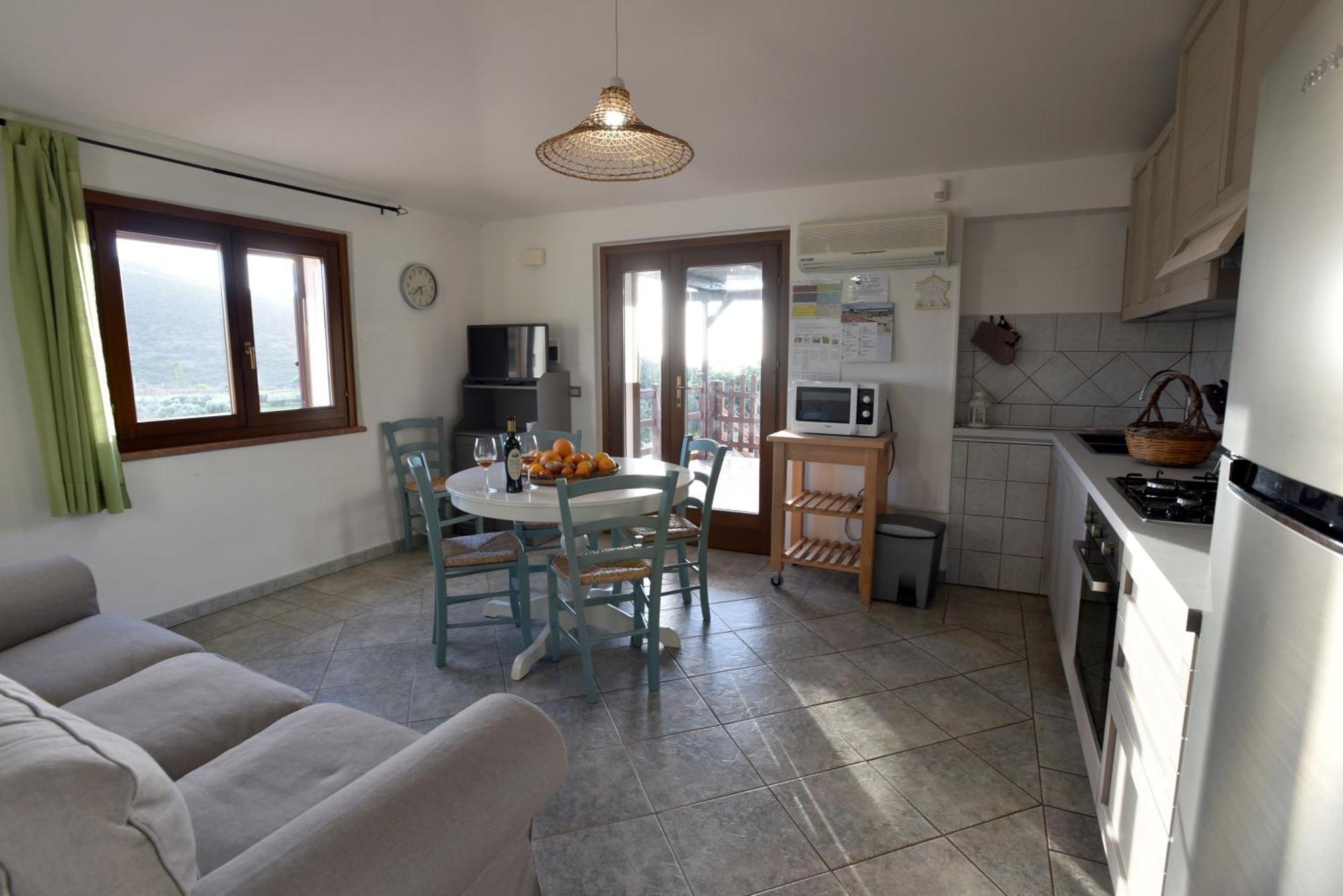 Casa Nel Vigneto Con Vista Mare Apartment Magomadas Exterior foto